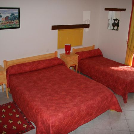 Chambres D'Hotes Lou Jassou Lapanouse-de-Cernon Exterior photo